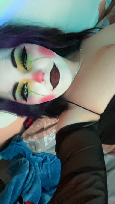 liliths_edenn
