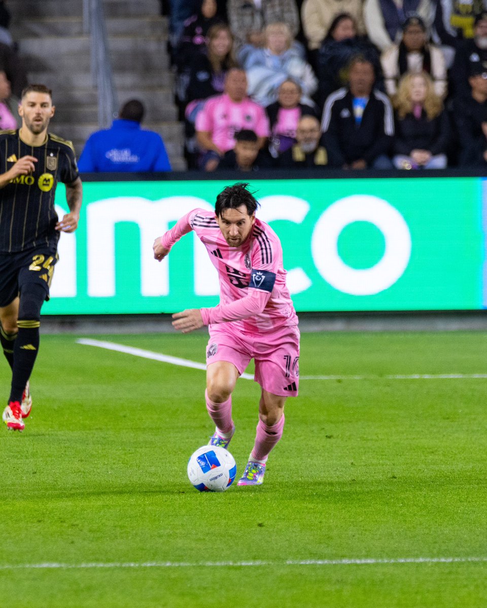 LAFC travels to Miami for Leg 2 of the Concacaf Champions Cup quarterfinal in 3 hours 

Here's a look back at Leg 1 through the lens of IG/jhernandeztorrejon

#LAFC #InterMiamiCF #CCC #Messi