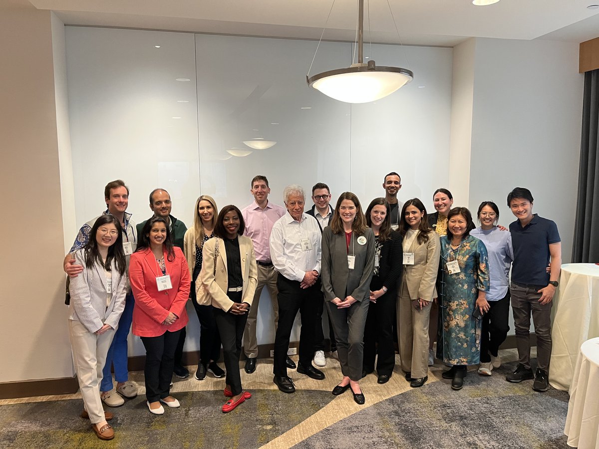 nymedcollege's tweet photo. Alumni from near and far gathered at the NYMC/WMC Neurology Alumni Reception during the American Academy of Neurology (AAN) 2025 Annual Meeting in San Diego, CA, to reconnect, network, and forge new collaborations. #NYMC #NYMCSOM #AAN2025 #WMChealth https://t.co/bNgf0VvO0M