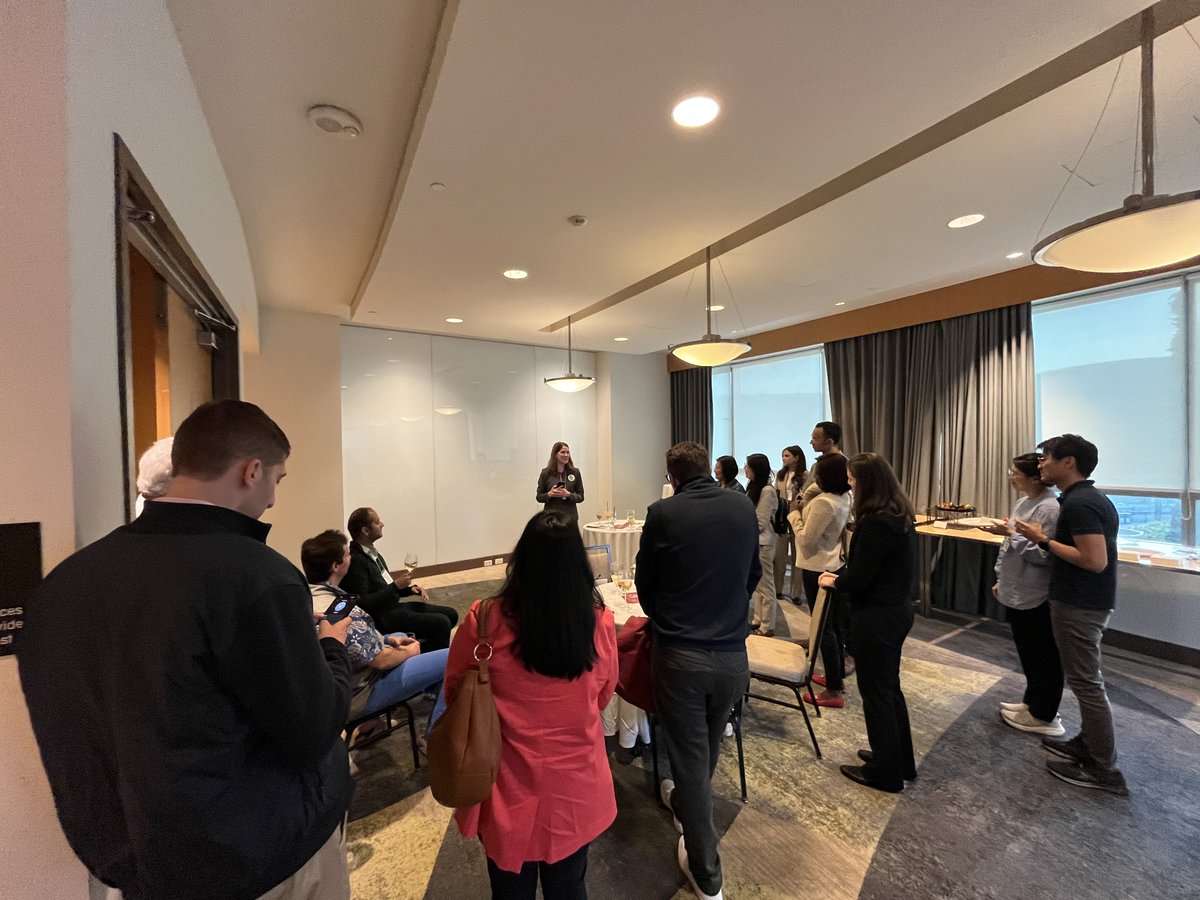 nymedcollege's tweet photo. Alumni from near and far gathered at the NYMC/WMC Neurology Alumni Reception during the American Academy of Neurology (AAN) 2025 Annual Meeting in San Diego, CA, to reconnect, network, and forge new collaborations. #NYMC #NYMCSOM #AAN2025 #WMChealth https://t.co/bNgf0VvO0M