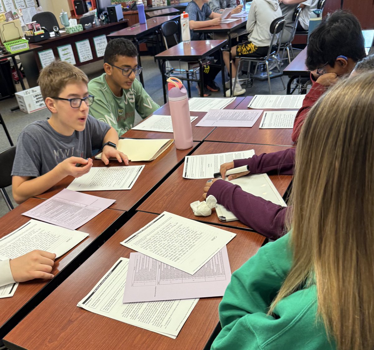 MrsHoffman7's tweet photo. Collaborative critics in action!
ELA 7 students are working in groups to read and rank TDA essays—learning from peers to level up their own writing! #StudentCenteredLearning #ELA7 #WritingGrowth @SFMSLions https://t.co/RIqoc5cE1h