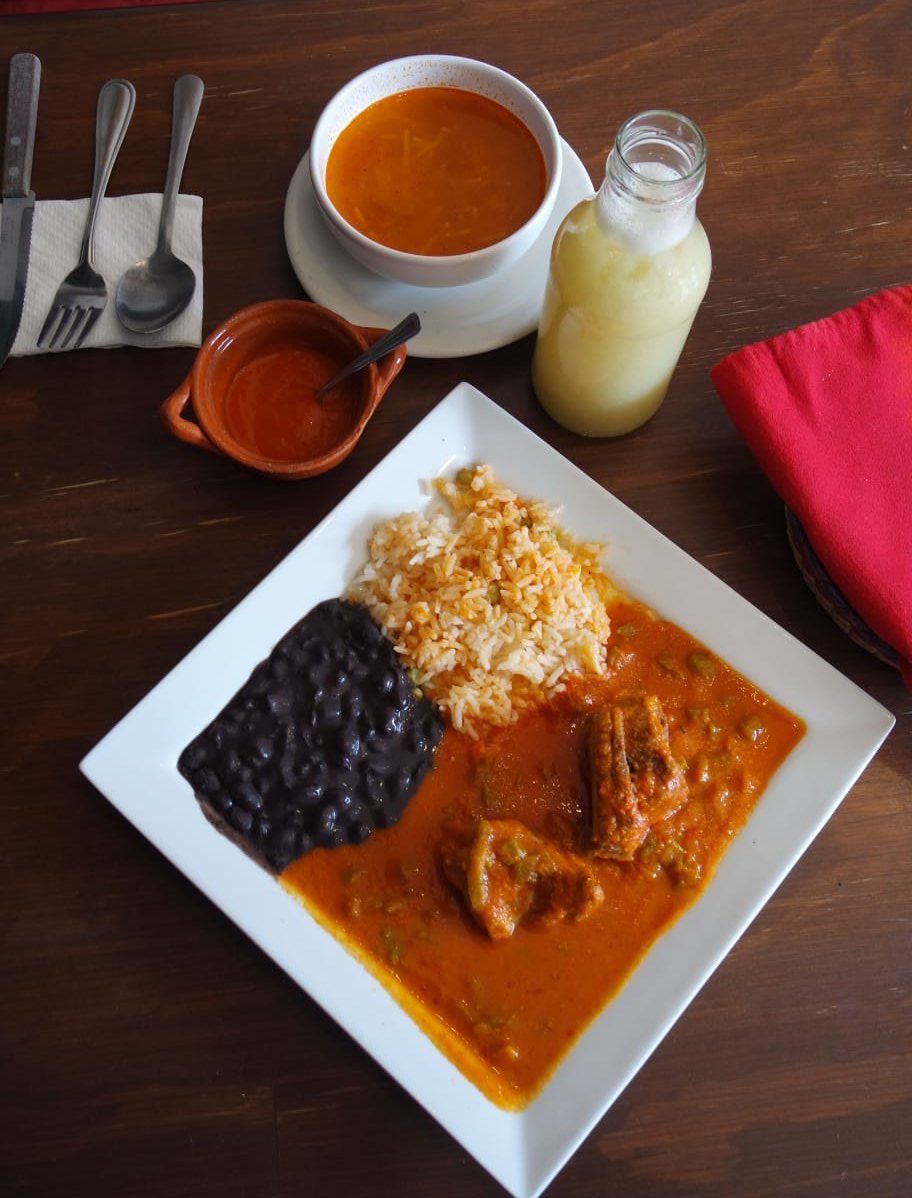 cafederaiz's tweet photo. Menú #ComeComoNostrxs del #CafédeRaíz Lunes a jueves a partir de las 2pm 

📍Mérida 132bis entre Chihuahua y Guanajuato, #RomaNorte

Mándanos WhatsApp para darte el menú diario 📱5613660527

Hoy tenemos: https://t.co/J01CUTon8y