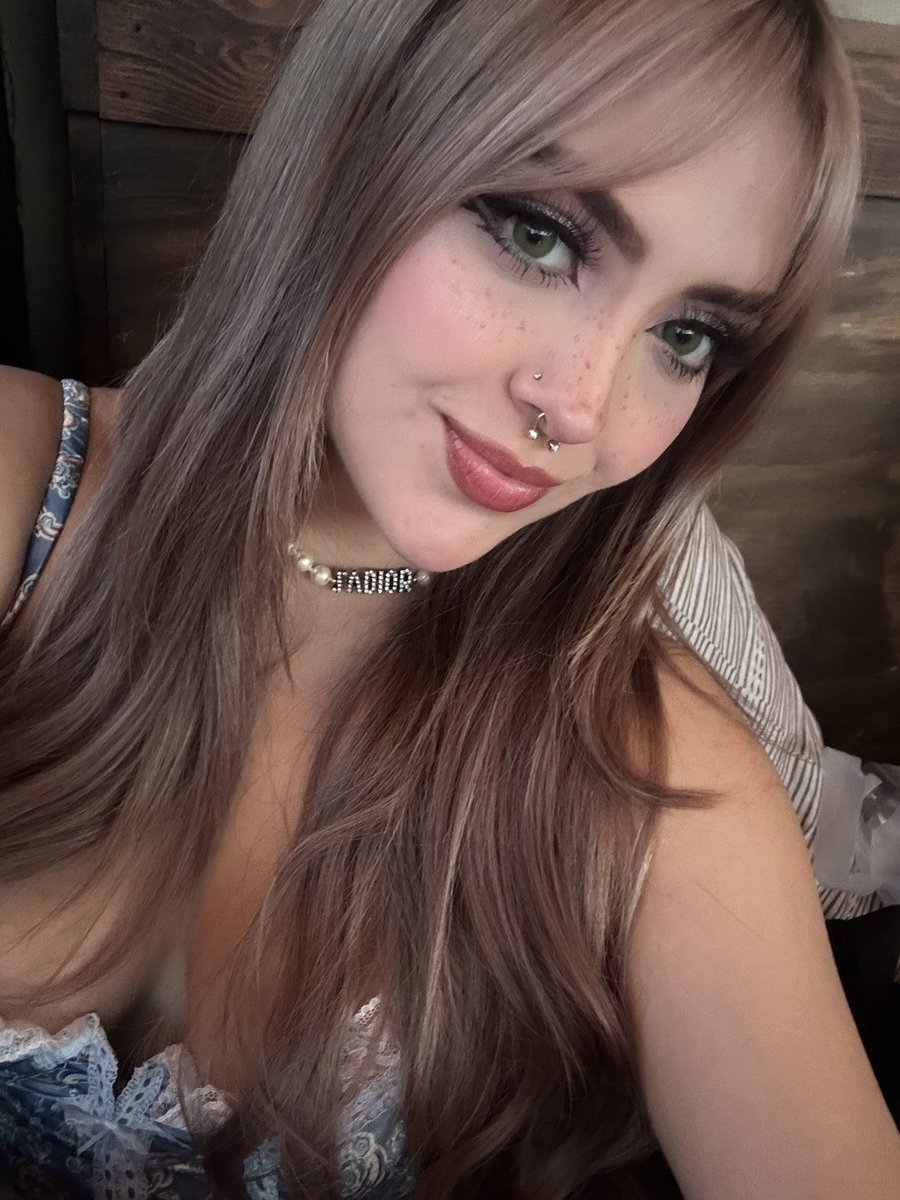 arigameplays's tweet photo. Mi mejor compañía 💞 https://t.co/Mh95F6jqDx