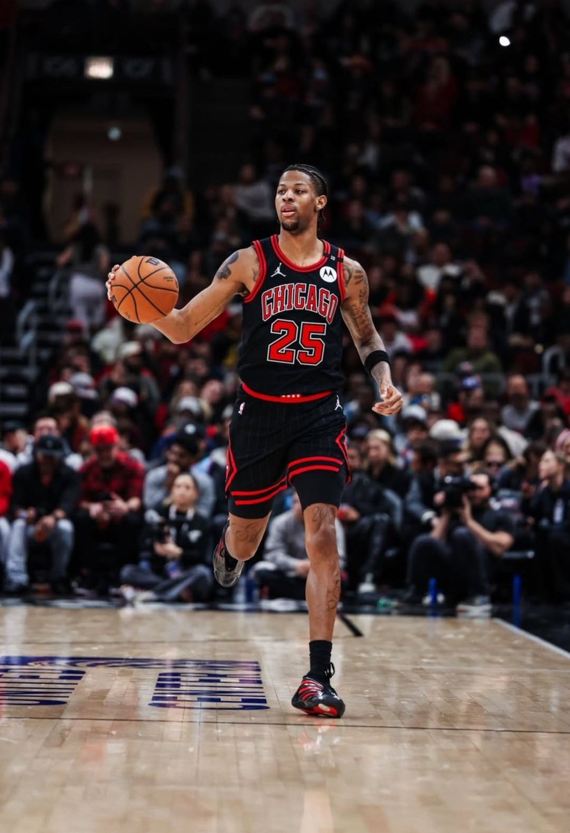 DalenMuse's tweet photo. Dalen Terry against Heat

16 Mins
6 Points
1 Rebound
3 Assists
1 Steal
2/3 3pt https://t.co/ulvQBg6lcA