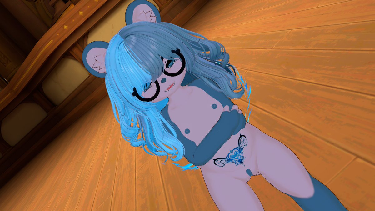 Just your everyday dancing bear! What kind of dancing would yall like?~ 
₍₍ ◝(・ω・)◟ ⁾⁾