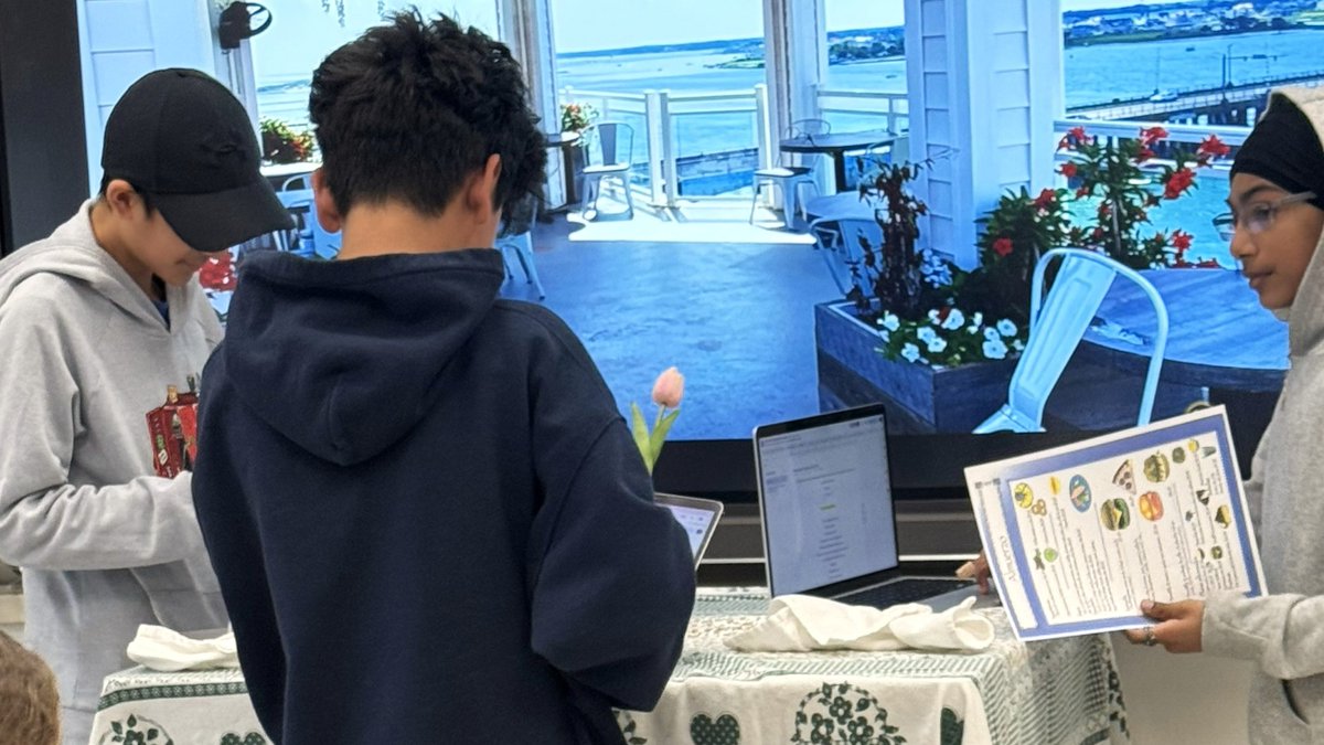 Chappaqua Central School District (@chappaqua_csd) on Twitter photo Ms. Piccirillo's 7th-grade class served up fluent Spanish in their "En el restaurante" project. Bell students worked in groups to create and perform authentic restaurant scenarios in Spanish. Five-star language skills on display! ⭐⭐⭐⭐⭐ #WeAreChappaqua <a href="/geoffcurtis/">G Curtis BMS Principal</a> Ms. Piccirillo's 7th-grade class served up fluent Spanish in their "En el restaurante" project. Bell students worked in groups to create and perform authentic restaurant scenarios in Spanish. Five-star language skills on display! ⭐⭐⭐⭐⭐ #WeAreChappaqua <a href="/geoffcurtis/">G Curtis BMS Principal</a>