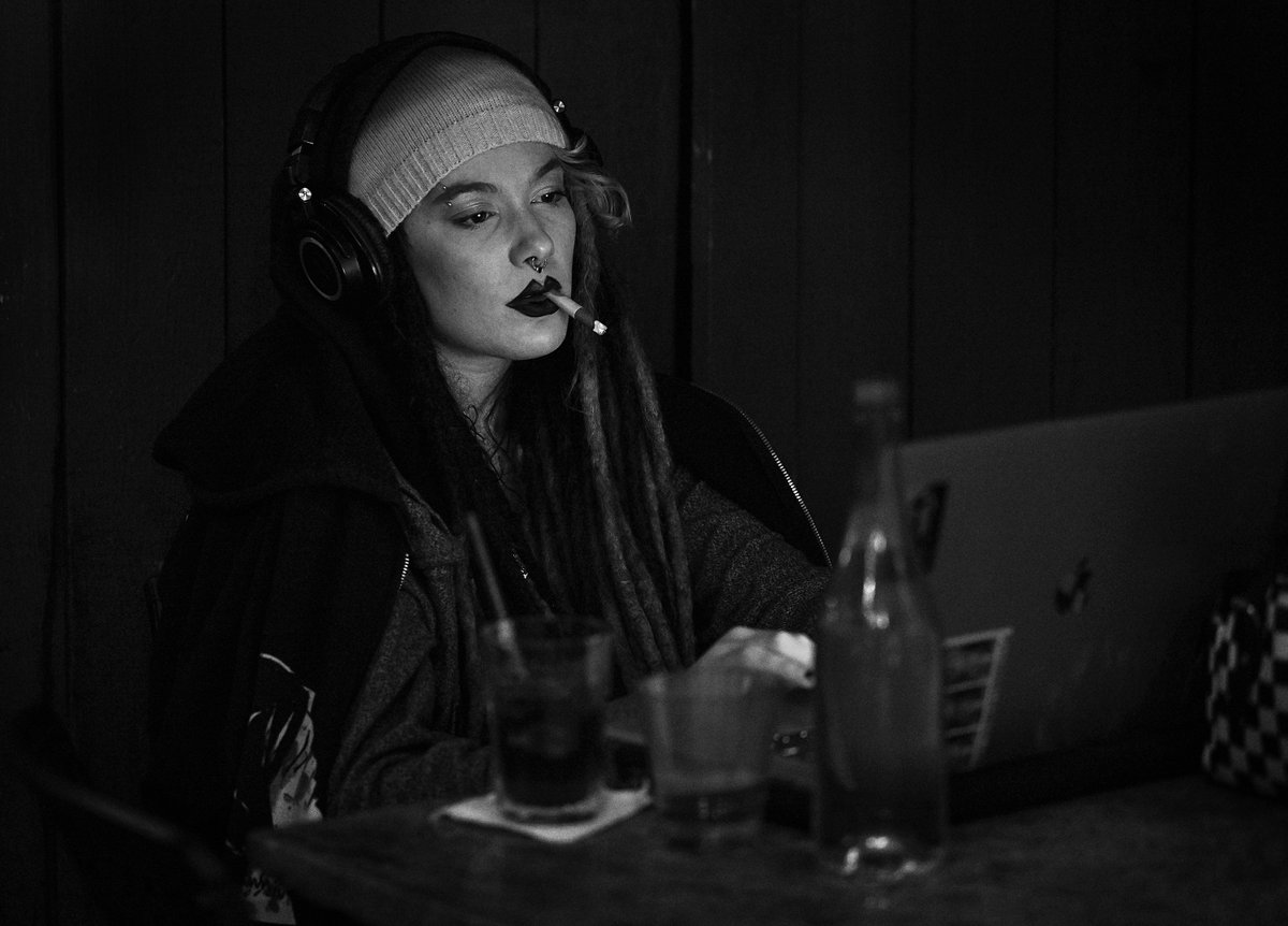 “Sometimes the light's all shinin' on me
Other times I can barely see” — Garcia/Lesh/Weir/Hunter

Sometimes both are true. While I was shooting Skribe’s Backroom Sessions at 49 West Monday night I stepped outside to shoot through a glass door. On my way back inside I noticed a