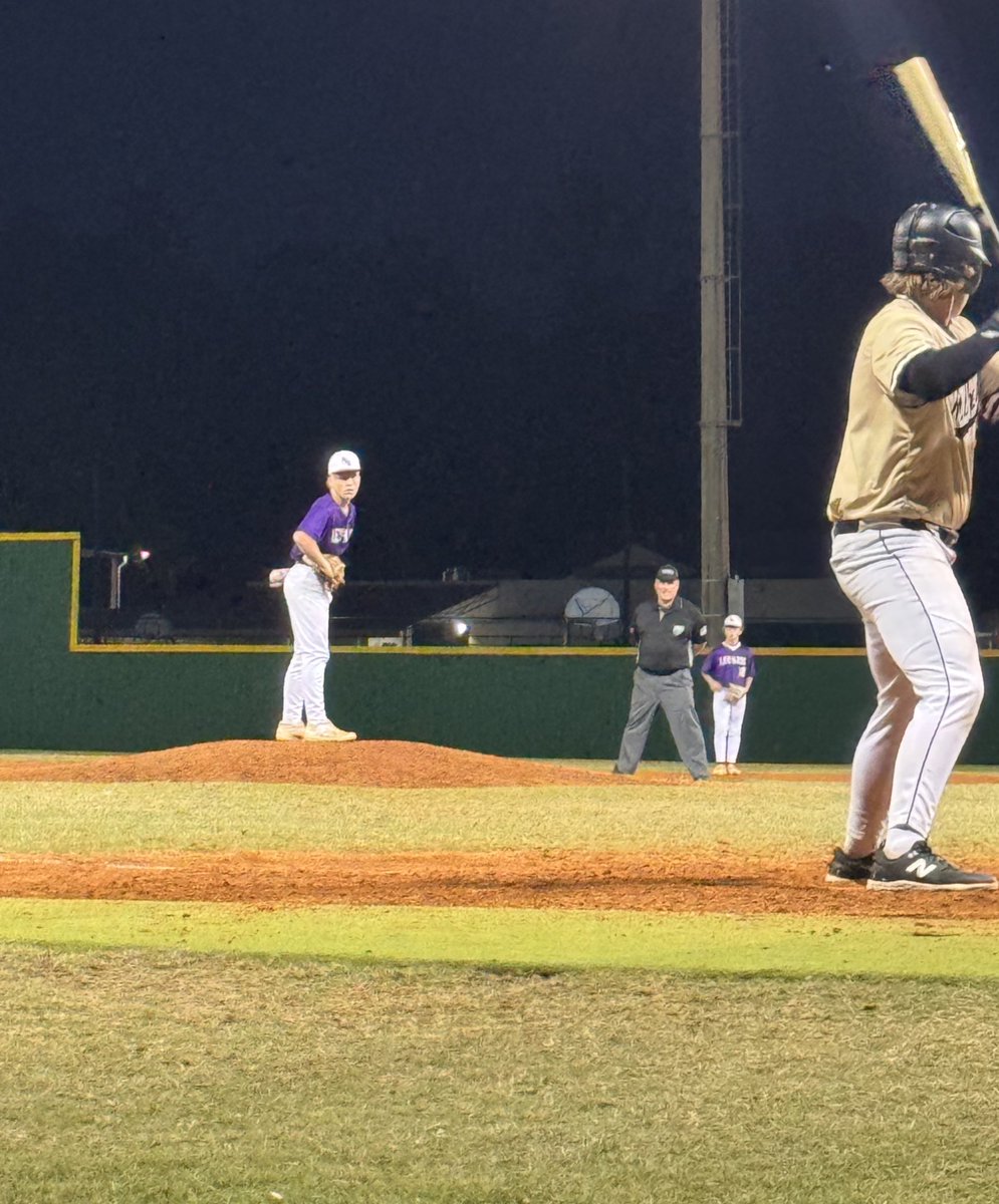 Hernando wins!!!!! C. Williams throws a complete game shutout. A. Knierim led the offense going 3 for 3 with 2 doubles and a RBI. <a href="/leopardsath/">Hernando Athletics</a> <a href="/Furncoach/">Tim Sims</a>