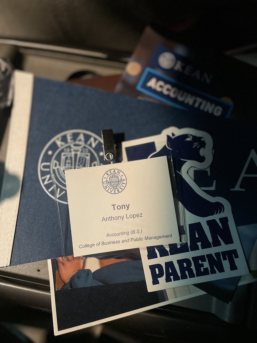 KTony_42's tweet photo. It’s always a pleasure to be back at Kean to view the many doors of opportunities that the college of business and public management has to offer. I genuinely enjoy the hospitality this place provides and I can’t wait to see what’s in store here for the next 4 years https://t.co/ChTnccrjy4