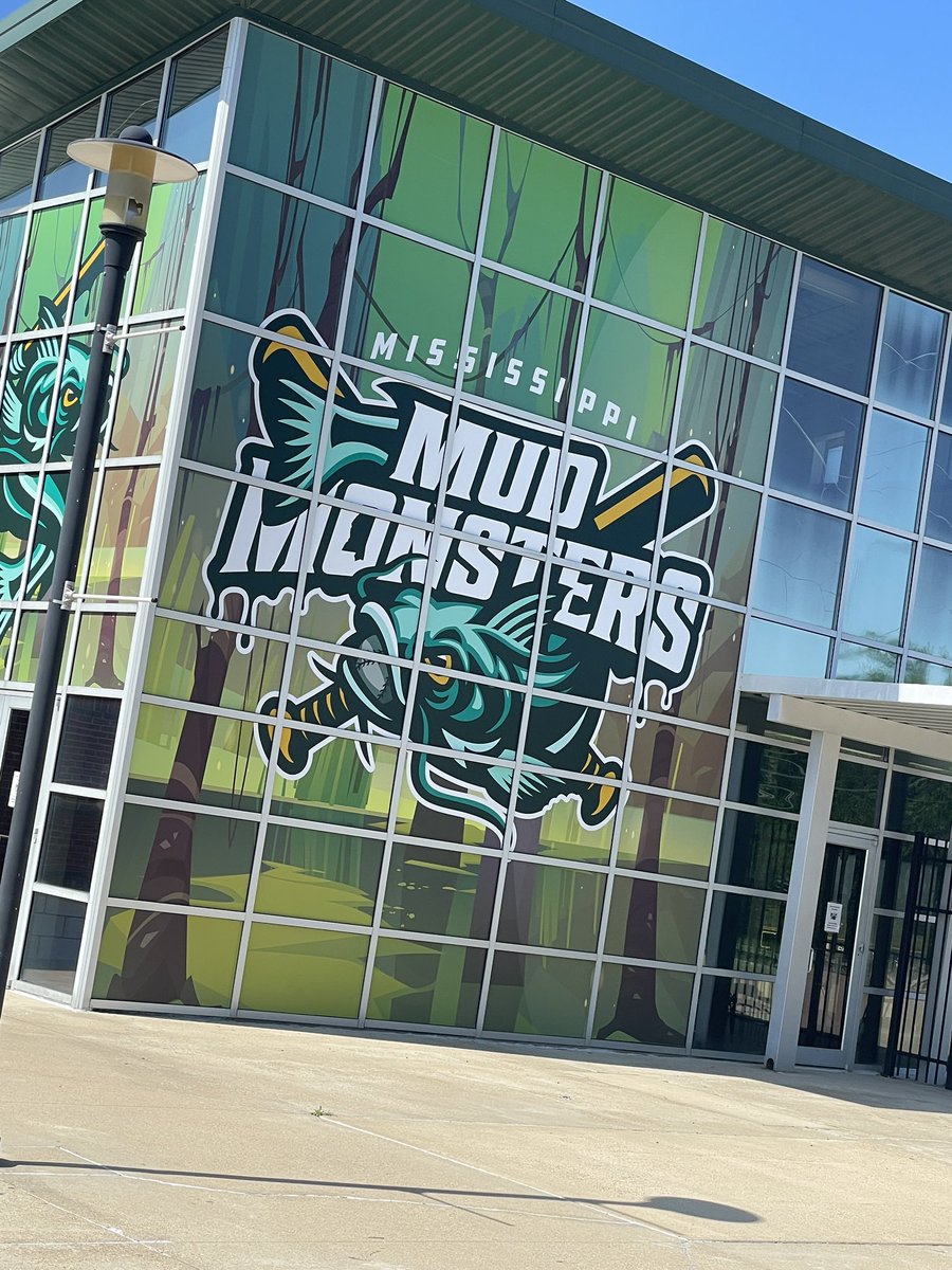 thebellsmith's tweet photo. Was in Jackson today and stopped by @mudmonstersbsb to buy some tickets in person. We’ll see you opening weekend!! Ready to #GetMuddy. #Bellsmith https://t.co/f63NIGPk9m