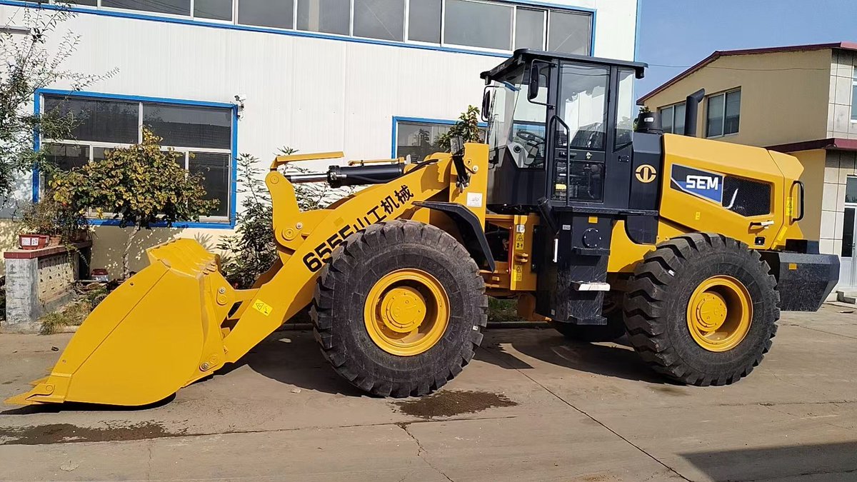 HuFreda's tweet image. SEM SEM655F Wheel Loader
Promotion in April
