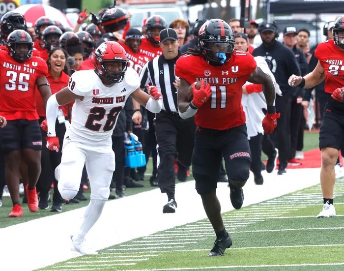 3⭐️Ronald Wilder Jr🚂 (@1kop_ron) on Twitter photo #AGTG✝️⭐️ Extremely Blessed to receive a 🅾️ffer from Austin Peay⚪️🔴
<a href="/CoachBradGovs/">Antonio Bradford</a>
<a href="/DexPreps/">DexPreps</a>
<a href="/GrindLab/">GrindLab Academy</a> <a href="/DownSouthFb1/">Down South</a>
<a href="/JohnGarcia_Jr/">John Garcia, Jr.</a> <a href="/samspiegs/">Sam Spiegelman</a> <a href="/ChadSimmons_/">ChadSimmons</a>
<a href="/SWiltfong_/">Steve Wiltfong</a> <a href="/Andrew_Ivins/">Andrew Ivins</a> <a href="/CoachBradB/">Brad Ball</a> <a href="/Jdsmith31Smith/">Justin Smith</a>
<a href="/SouthernCharmSp/">Southern Charm Sports</a> <a href="/ScoutFball/">Larry Rudolph</a>
<a href="/helmet2helmt251/">Helmet2Helmet251</a> #AGTG✝️⭐️ Extremely Blessed to receive a 🅾️ffer from Austin Peay⚪️🔴
<a href="/CoachBradGovs/">Antonio Bradford</a>
<a href="/DexPreps/">DexPreps</a>
<a href="/GrindLab/">GrindLab Academy</a> <a href="/DownSouthFb1/">Down South</a>
<a href="/JohnGarcia_Jr/">John Garcia, Jr.</a> <a href="/samspiegs/">Sam Spiegelman</a> <a href="/ChadSimmons_/">ChadSimmons</a>
<a href="/SWiltfong_/">Steve Wiltfong</a> <a href="/Andrew_Ivins/">Andrew Ivins</a> <a href="/CoachBradB/">Brad Ball</a> <a href="/Jdsmith31Smith/">Justin Smith</a>
<a href="/SouthernCharmSp/">Southern Charm Sports</a> <a href="/ScoutFball/">Larry Rudolph</a>
<a href="/helmet2helmt251/">Helmet2Helmet251</a>