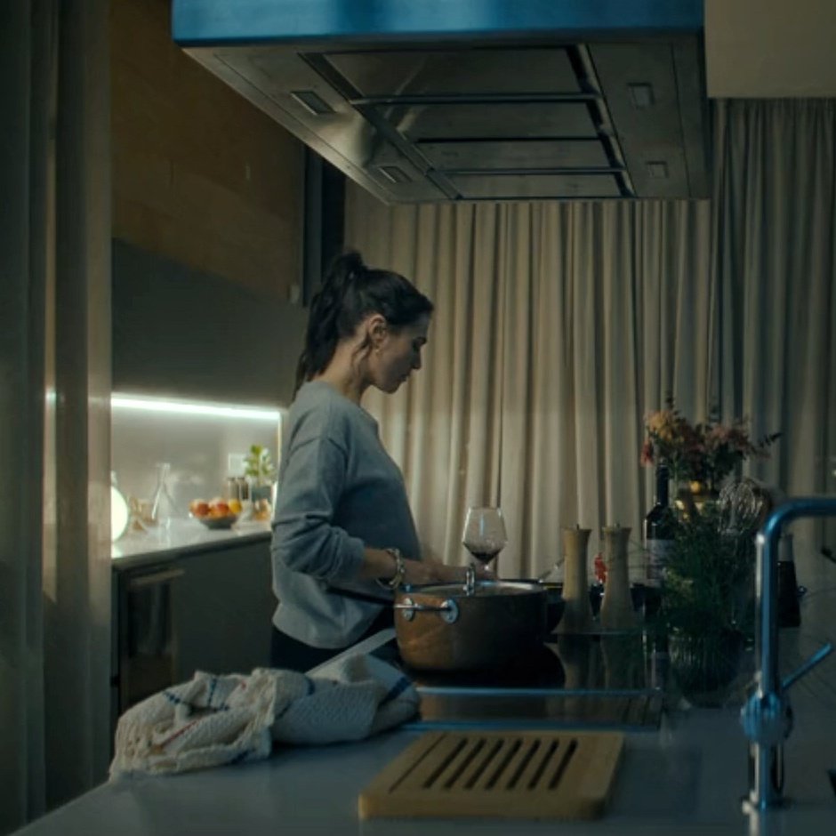 More soft Jen making dinner for you all 💖 #TheExWife