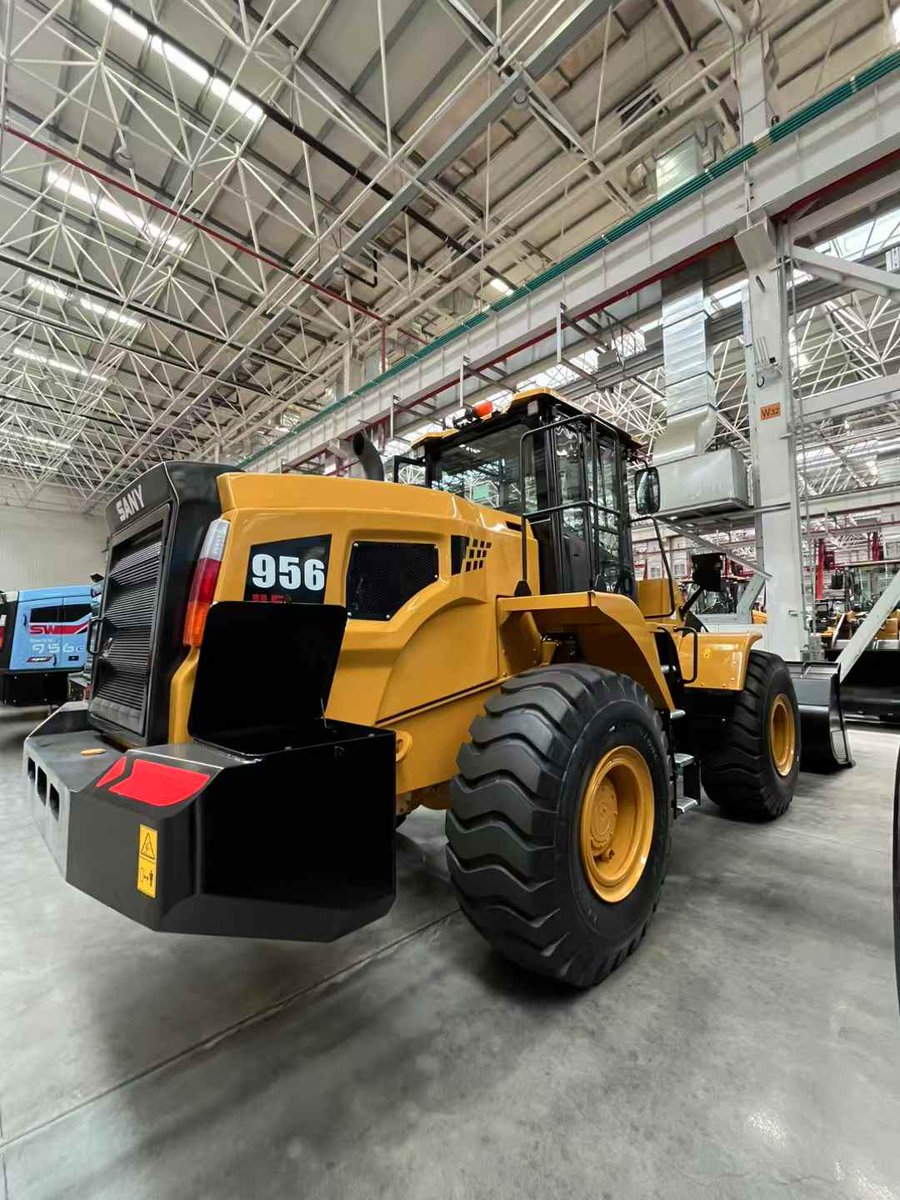 JaminaLiu's tweet photo. SANY Classic SYL956H5 Wheel Loader with Cummins Engine + DANA Gearbox 7 Units in Stock!!!
What you see is what you get📷
Wechat/WhatsApp: +86 18373845306📷📷
Welcome to contact📷📷📷
#SANY #sanyloader #wheelloader #5tonloader #sany #sinomada https://t.co/DtlG6zYAON