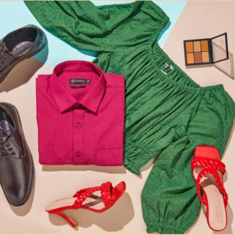 amazon's tweet photo. Discover the latest trends at best prices now.