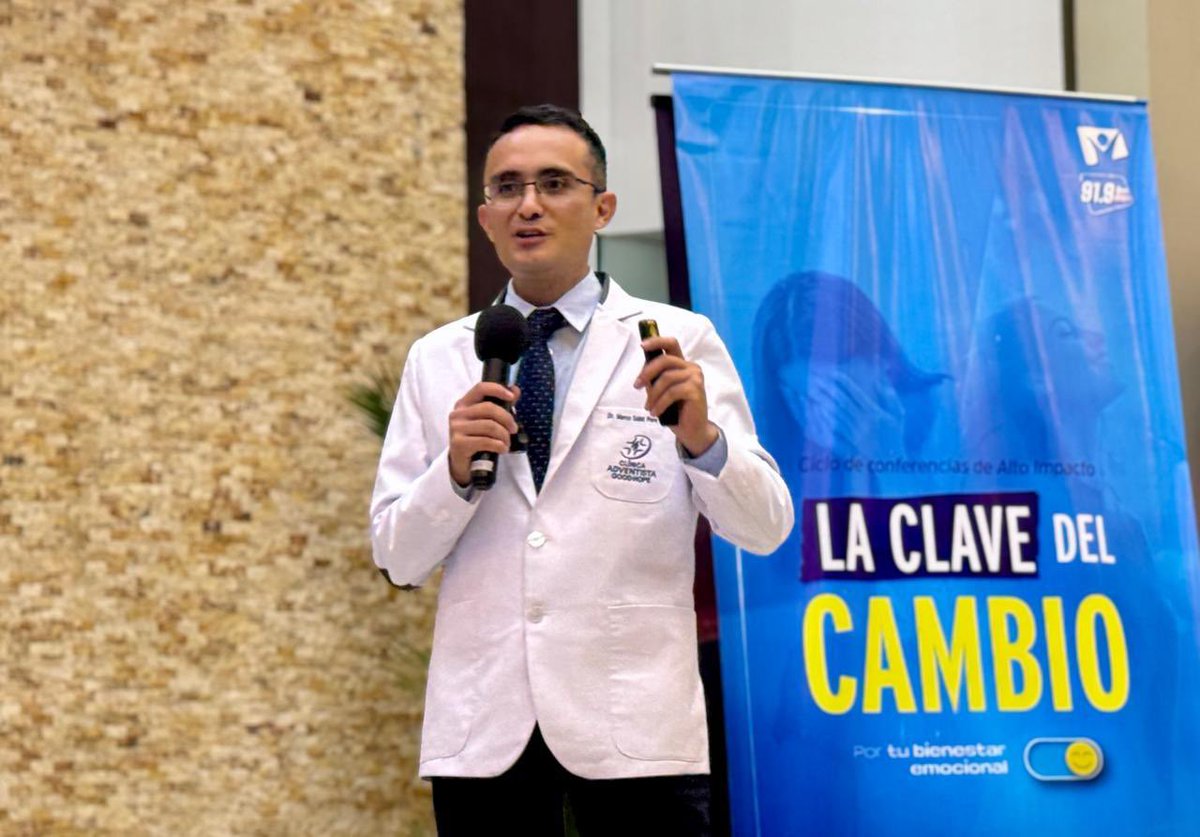 NuevoTiempoPeru's tweet photo. Así empezó nuestro primer #CiclodeConferenciasdeAltoImpacto 💪¡Hoy Arequipa vibró con esperanza y alegría! 🎉 El Dr. Marco Saint-Pere nos recordó que la felicidad no es casualidad, ¡es un hábito! 😊

Gracias a Radio Nuevo Tiempo por ser parte de este cambio 📻

#LaClavedelCambio https://t.co/cuYb0gjzl9