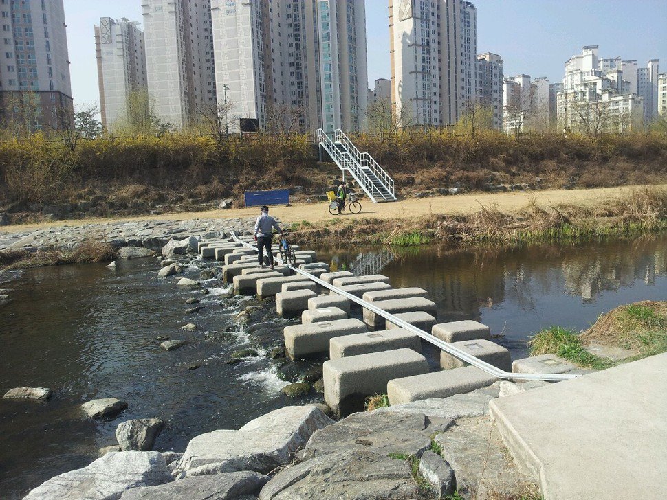slingstone0309's tweet photo. 지난 15년동안 따뜻한 행정가 이재명 대통령을 보고싶었다.
대한민국을 각자의 고향처럼 만들 대통령 이재명 https://t.co/1rOv20GZ5v