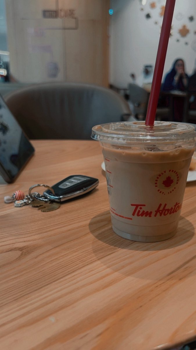 🕊 آرجوانه ⚜️ tweet media