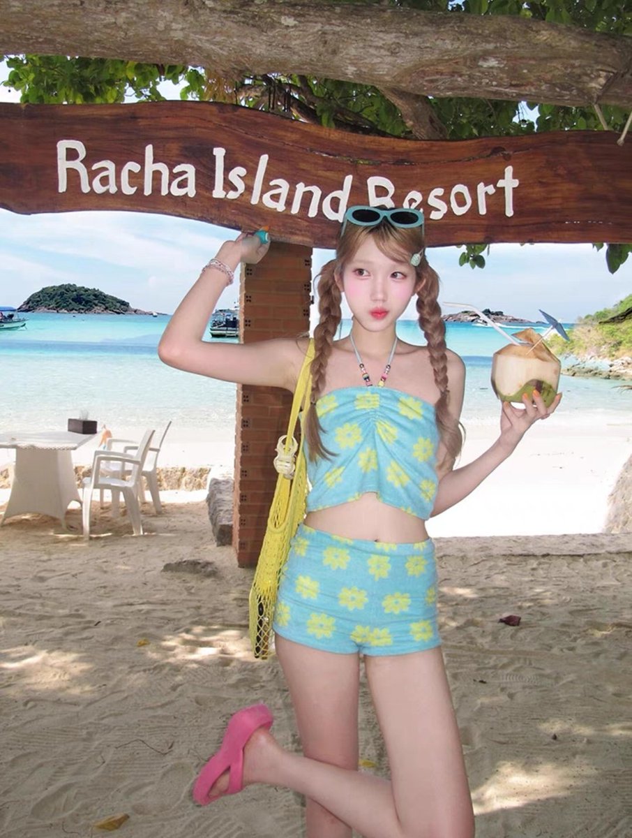 เป็นชุดว่ายน้ำที่น่ารักมากกกกกกที่สุดแล้ว เหมาะกับไปทะเลสุดๆ☀️🏝️แต่ราคาแอบแรงมากๆ990บาทเลยจ้า
ใครอยากได้สั่งได้นะคะ แต่ต้องจ่ายเต็มจำนวนรอของ15-30​วัน​ 
ไซส์ อก /เอว /สะโพก
XS 30/23/36
S 32/24/37
M 34/26/39
L 36/28/40