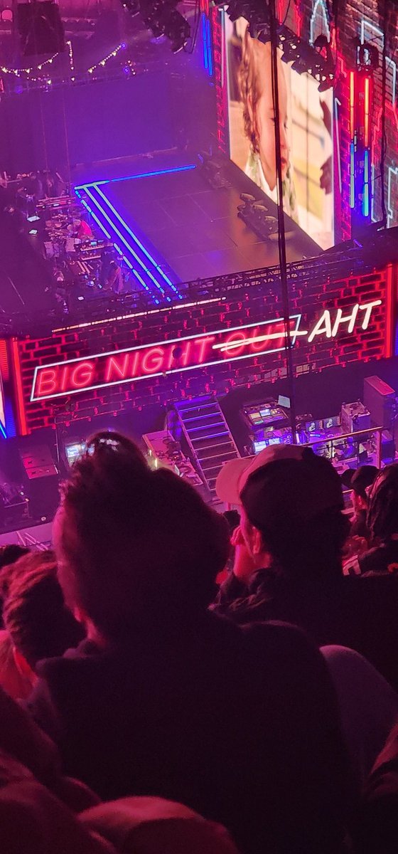 sliston734's tweet photo. @PatMcAfeeShow #bignightaht 

Bad girls club https://t.co/yaiI5rQBCz