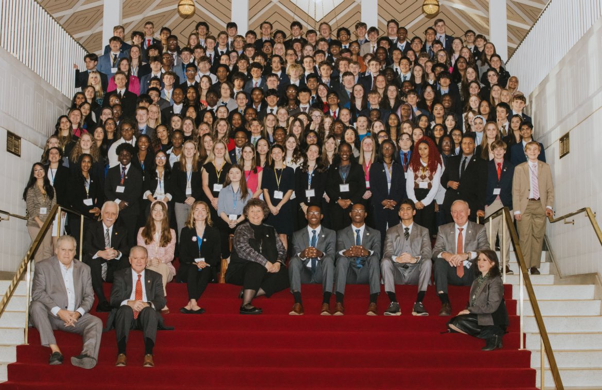 izzysholar12's tweet photo. It was fun attending the Youth Legislative Assembly event in Raleigh for the weekend this year! As a delegate, I learned lots about the legislative process. #yla #ncgeneralassembly https://t.co/AdJKNp9w81