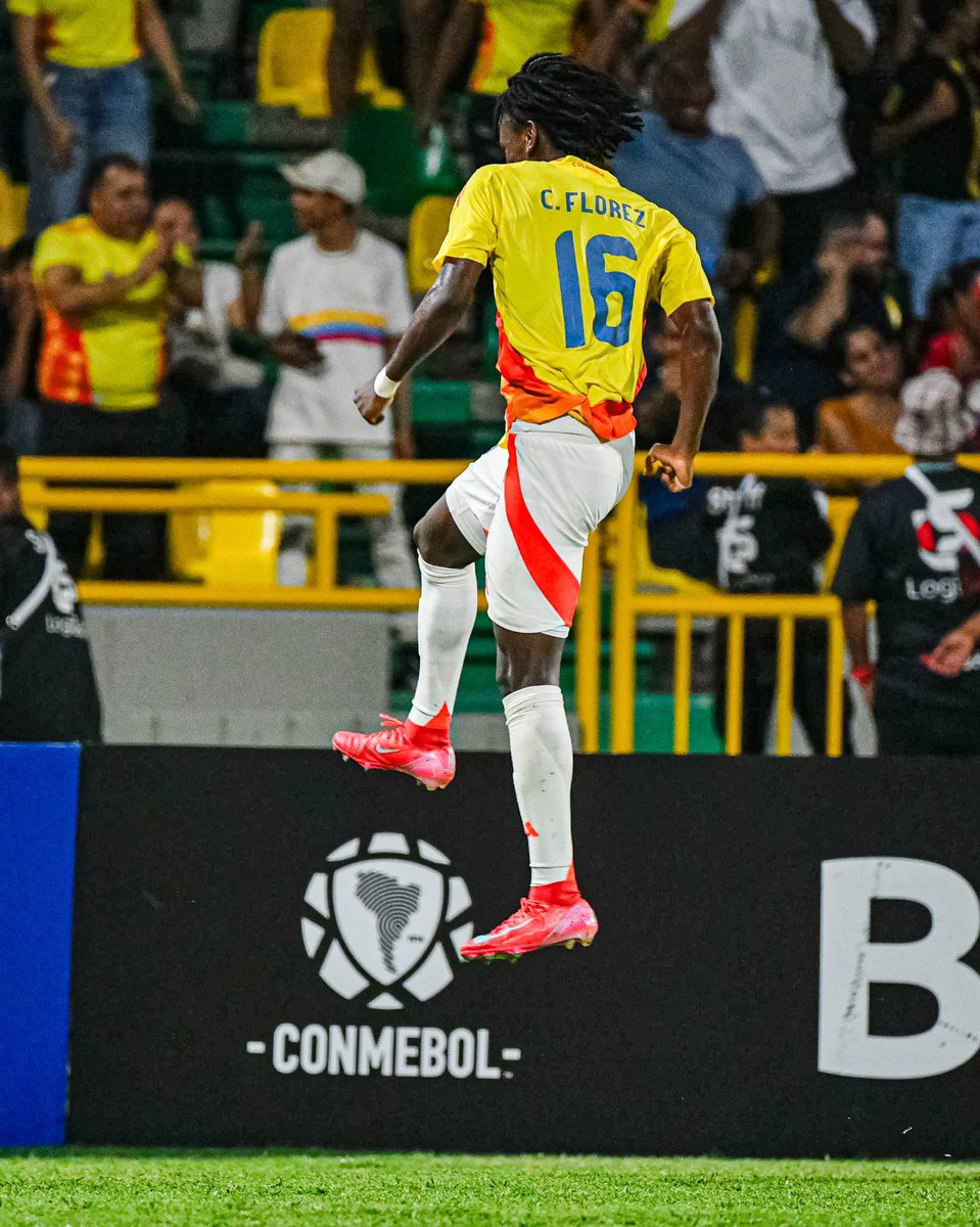 FCFSeleccionCol's tweet photo. 📸 ¡𝑨 𝒍𝒂 𝒇𝒊𝒏𝒂𝒍 𝒄𝒐𝒏 𝟓 𝒈𝒐𝒍𝒂𝒛𝒐𝒔! 🔥

🇨🇴 5-1 🇻🇪

#LaSeleNosUne🇨🇴 https://t.co/Iozy7sFq7P