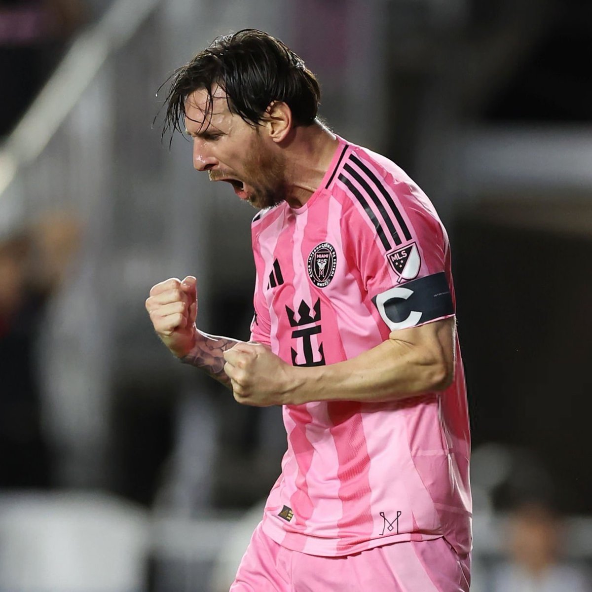 Michaelblazze's tweet photo. @brfootball Messi just broke Messi's goalscoring record to become the all-time goal scorer &amp; assister👽

He doesn't follow records, records follows him! https://t.co/RLvCkomelO