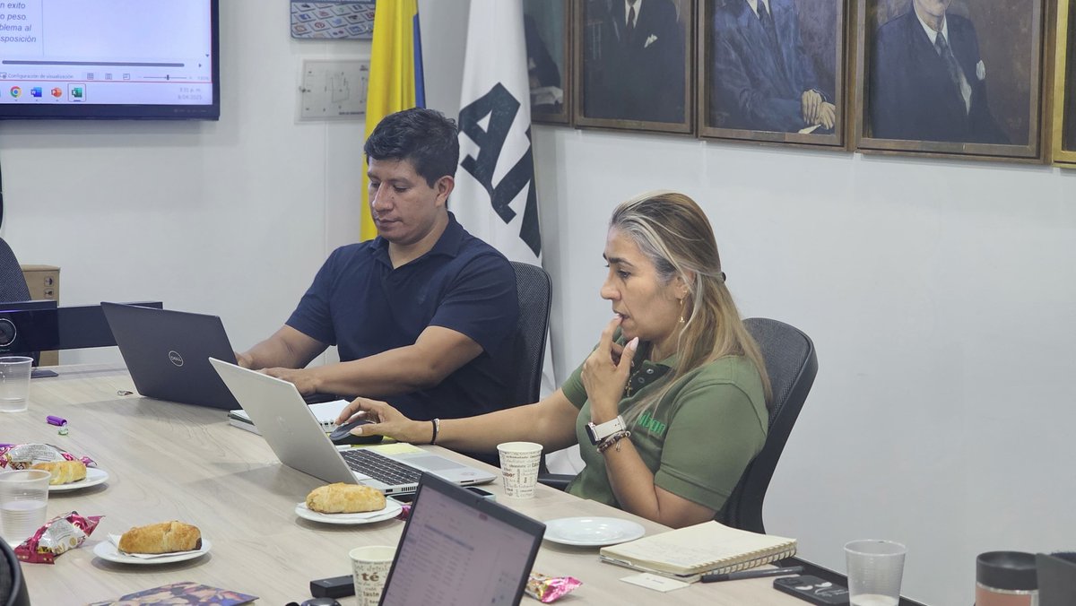ANDI_Antioquia's tweet photo. Ayer se llevó a cabo 2a sesión de levantamiento de retos para fase de innovación abierta de #AvanzaUrabá, en alianza con @UdeA. 

Un paso más hacia el impulso de soluciones innovadoras y la cultura creativa en las mipymes que contribuirán al desarrollo del #UrabáAntioqueño🚀 https://t.co/0qTSmuBGt3