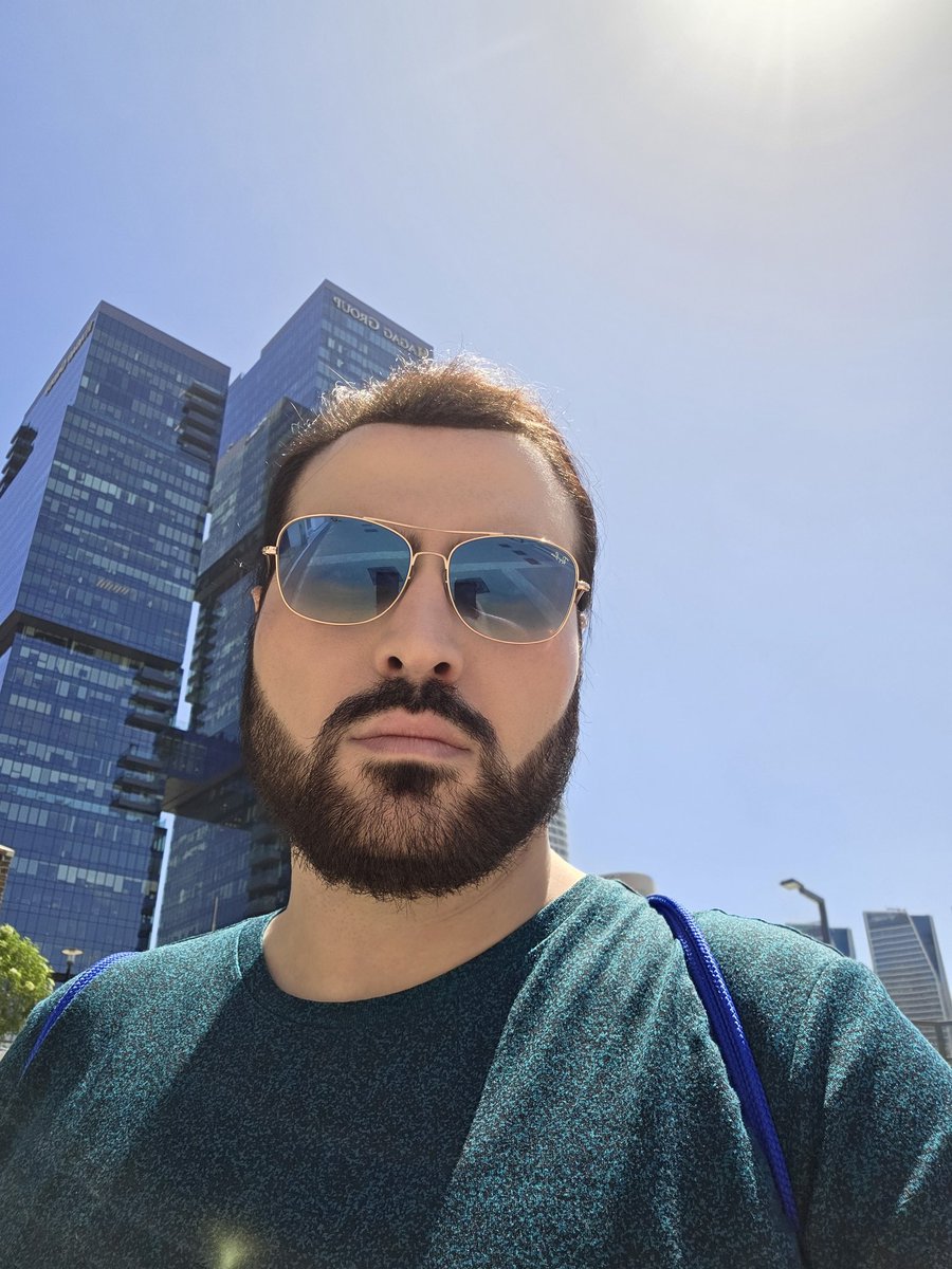 SaharBS's tweet photo. 😎😎😎 

#פידגייז 
#פידלילה https://t.co/st2obdewkR