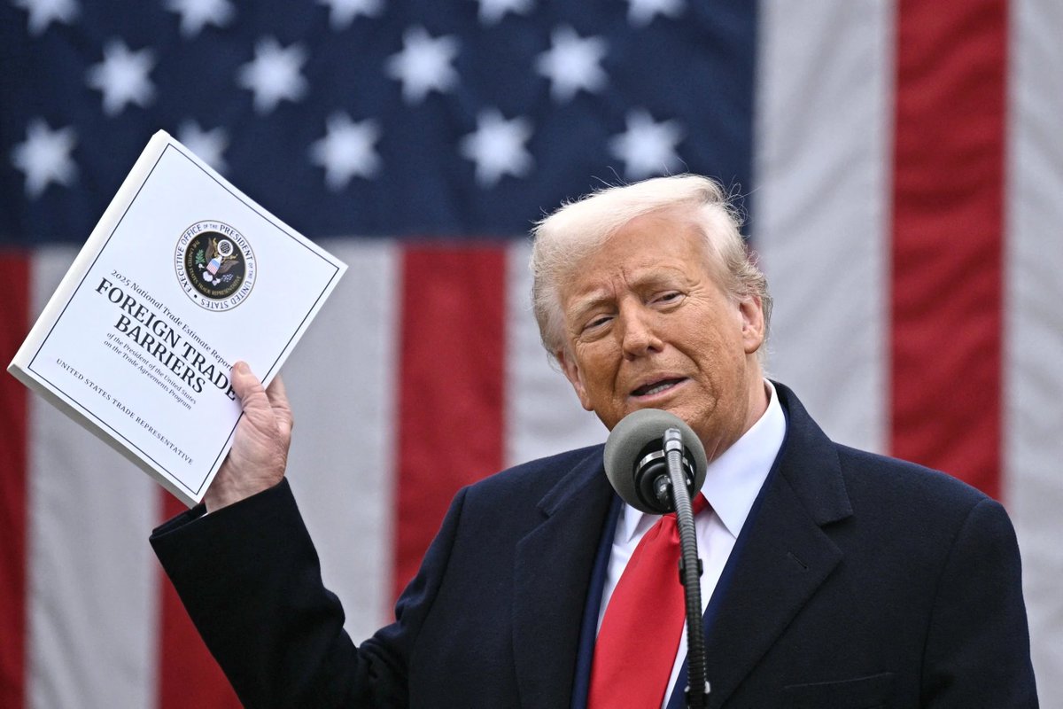 MarioNawfal's tweet photo. 🇺🇸 TRUMP 2.0: THE DEALMAKER RETURNS

For Trump, foreign policy is business—and business means leverage, pressure, and closing.

He doesn’t chase consensus. He corners opponents, finds the weakness, and offers two options: one they want, one they fear. That’s not chaos—it’s structured disruption.

This isn’t theory. It’s the guy who renegotiated NAFTA into the USMCA, got China to commit to $200B in new U.S. purchases, and brought back over a million factory jobs.

He played hardball, flipped the table, and still built the strongest pre-COVID economy in modern U.S. history—7 million jobs, 40% net worth jump for working-class households, and record-low poverty across racial lines.

In Trump’s world, unpredictability is the tactic—and the art of the deal isn’t just a book, it’s a foreign policy doctrine.

Source: AEI, White House Archives