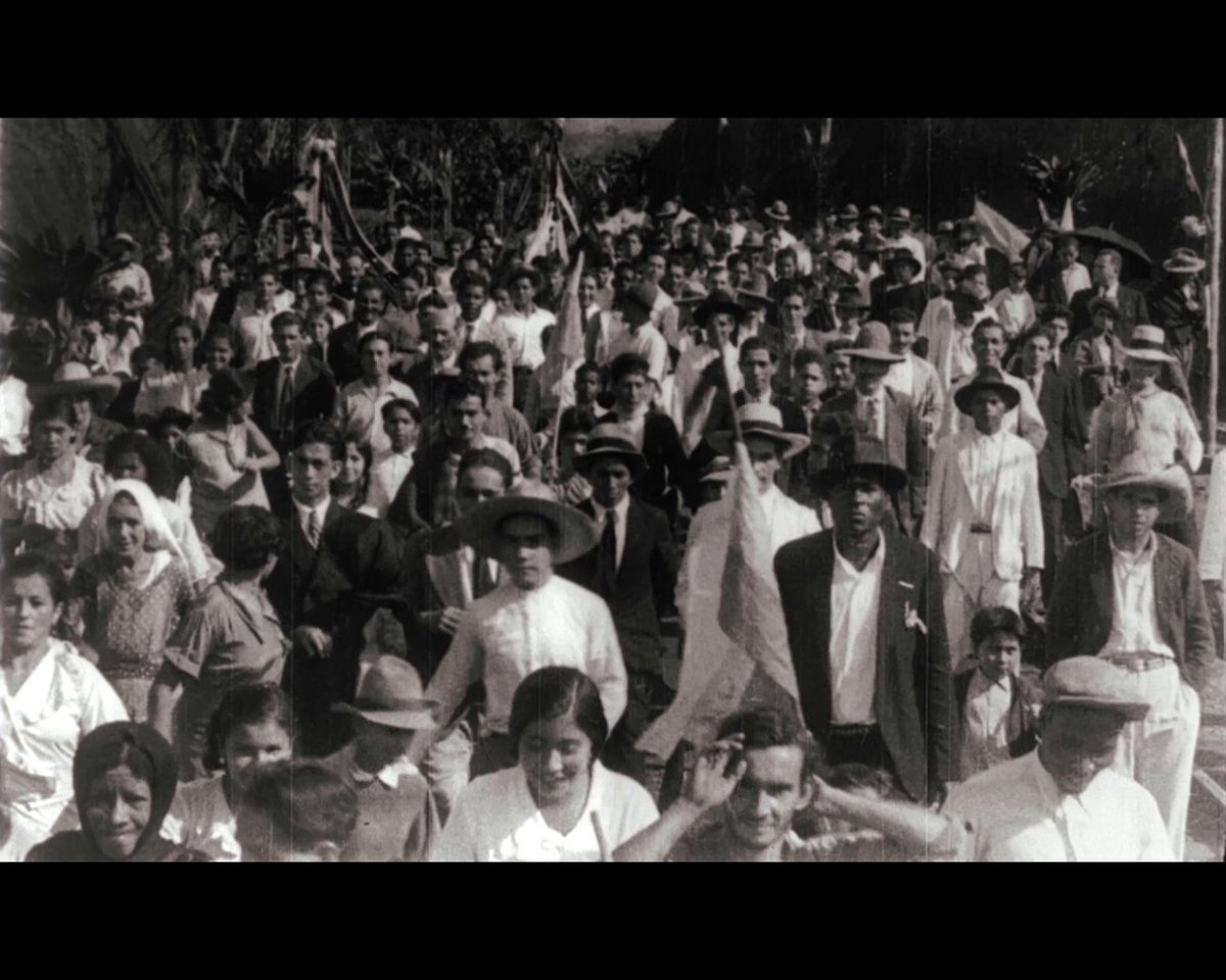 fronterasurfest's tweet photo. [FS_LAB 4: Módulo 2] 📣
Conoce las obras seleccionadas para “Inventar el propio método”, guiado por Sophie França:

🎬 Movimientos a distancia (COL)
🎬 El Necio (CHI)
🎬 La Memoria de las piedras (CHI)

Del 17 al 20 abril en Concepción.
#FS_LAB4 #cine #noficcion https://t.co/JUlC7Wavin