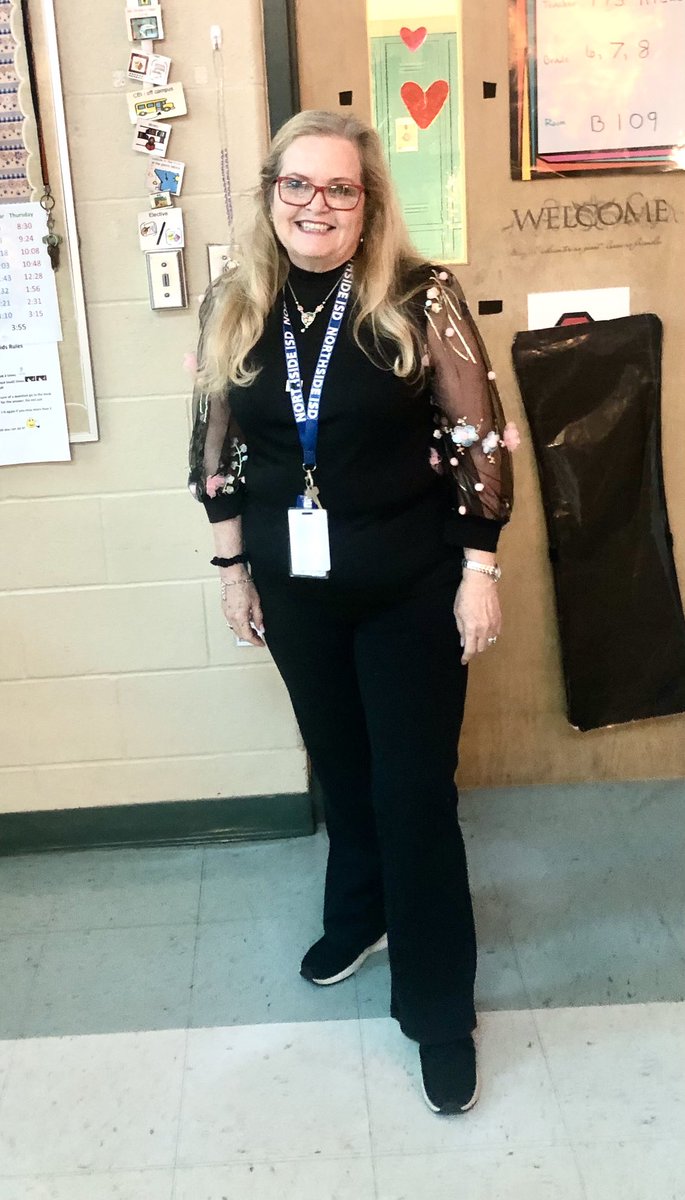 sheree42707426's tweet photo. #SkyhawkPride #MedinasMarvels #AdminSpiritWeek #MrLaneBlackOutDay https://t.co/kbOkwy9Vvr