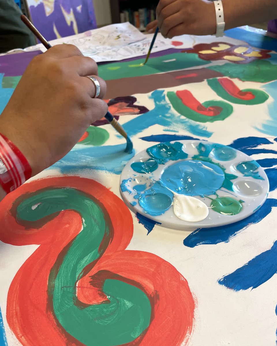 Mural magic in the making 🌱🎨 Youth at Humber River Hospital are exploring their connection to the land and the Humber River through art-making with VIBE Artist Vero Diaz. The final mural will be permanently installed at the hospital as a Land Acknowledgment. Stay tuned 🖌️🖼️✨