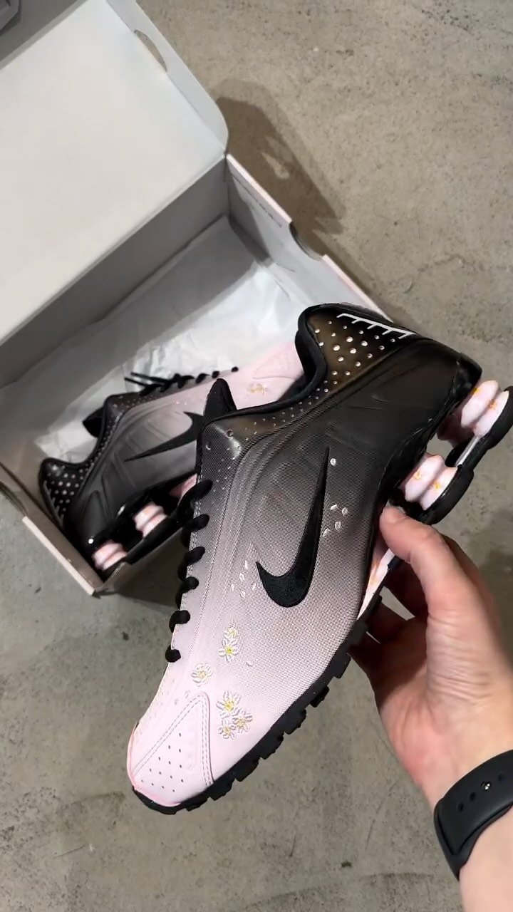 Nike Shox スニーカー ショックスピンク 25.5 NIKE SHOXXピンク 楽天