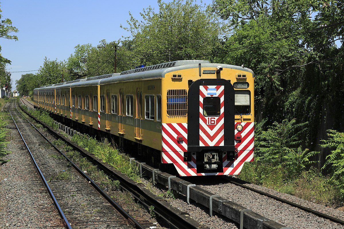 solotransito's tweet photo. #TrenUrquiza ULTIMOS SERVICIOS DEL MIÉRCOLES 9/4 POR MEDIDA GREMIAL 🚆🔴
Federico Lacroze- Lemos 22:40hs
Lemos - Federico Lacroze 22:53hs @AmbaTransporte ULTIMO TREN FEDERICO LACROZE- RUBEN DARIO PARTIRA 23:06HS https://t.co/YlVGFkzfmQ