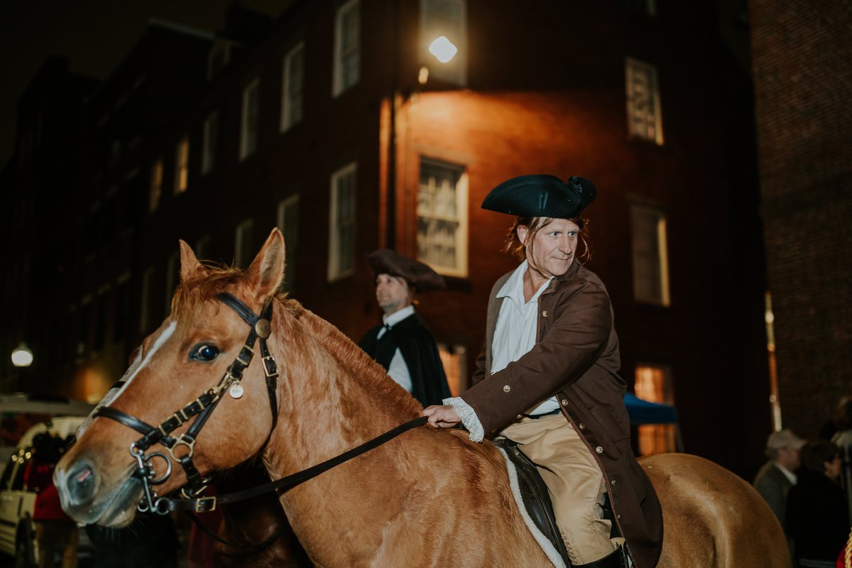 Old North (@oldnorth1723) on Twitter photo On April 18, Paul Revere will ride again! To celebrate the 250th anniversary of Revere's midnight ride, there will be a reenactment of Paul's journey and the "two if by sea" lantern signal from Old North Church's steeple.
Find out all the details:
nps.gov/articles/000/2… On April 18, Paul Revere will ride again! To celebrate the 250th anniversary of Revere's midnight ride, there will be a reenactment of Paul's journey and the "two if by sea" lantern signal from Old North Church's steeple.
Find out all the details:
nps.gov/articles/000/2…