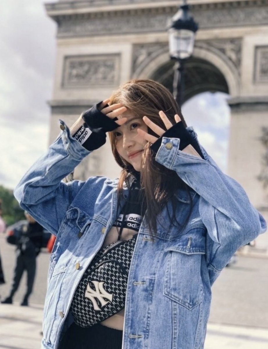 Take me back to 𝗘𝘂𝗿𝗼𝗽𝗲, where the winds embrace me with tender grace. A symphony of breezes weaves through ancient lands, whispering tales of eternal charm. Beneath the sky’s vast canvas, history hums alive. There, every corner blooms with dreams of olden days. ☁️ ⋆ ｡° ·