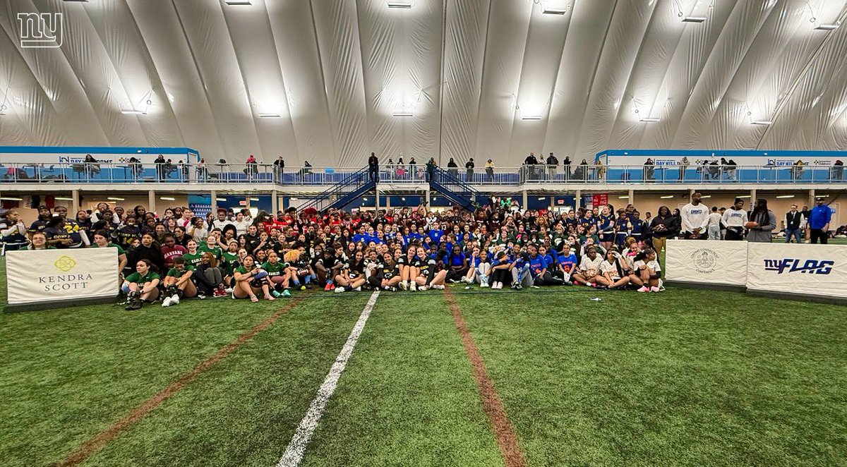 NYG in the Community (@giantscrdept) on Twitter photo The Central Connecticut Conference is ready for their third season of play thanks to tight end <a href="/C_Manhertz/">Chris Manhertz</a> and wide receiver <a href="/ihmirsm/">Ihmir Smith-Marsette</a> leading drills at the kickoff clinic! The Central Connecticut Conference is ready for their third season of play thanks to tight end <a href="/C_Manhertz/">Chris Manhertz</a> and wide receiver <a href="/ihmirsm/">Ihmir Smith-Marsette</a> leading drills at the kickoff clinic!