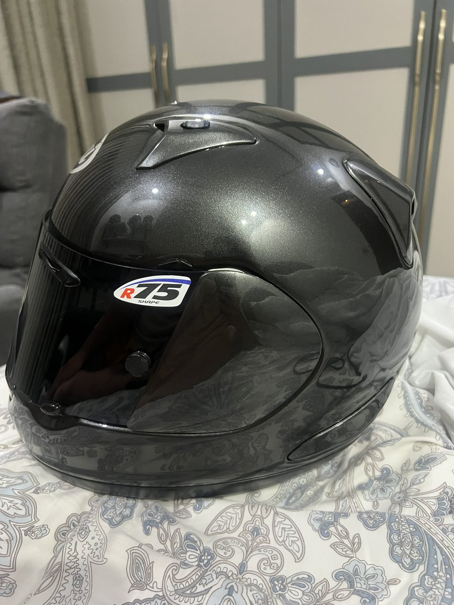 berllynn_7's tweet image. WTS Helm Arai Astro Iq (sizeM)
detail dm aja
kelengkapan helm only
4jt ajah (nego boleh)
#jualhelm
#helmsecond