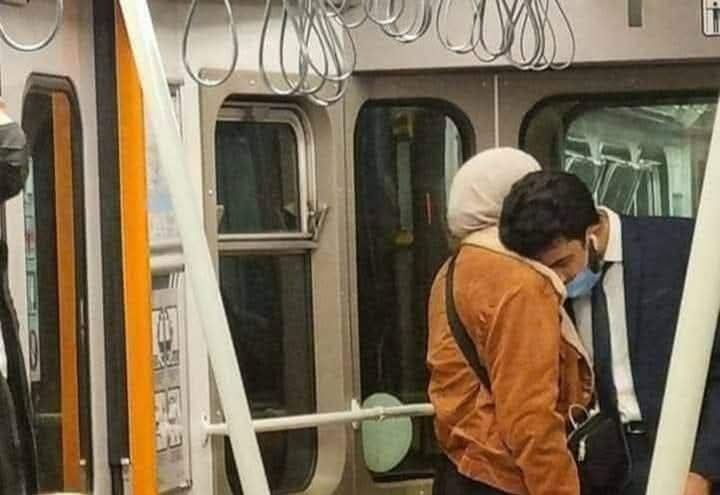UseFelkomos's tweet photo. "وغايةُ المَرء أن يجِد إنسانًا يَسكن إليه، يشعر معه بالأمان، إنسان يَكون هو بَيتُه" ♥️ https://t.co/LhoQWqqYQ7