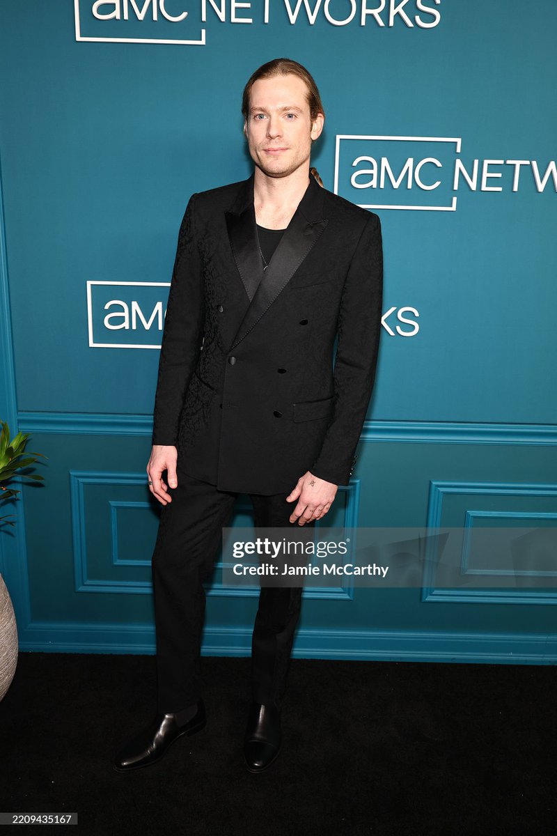 Getty images of Sam Reid at the AMC Upfront! 💙