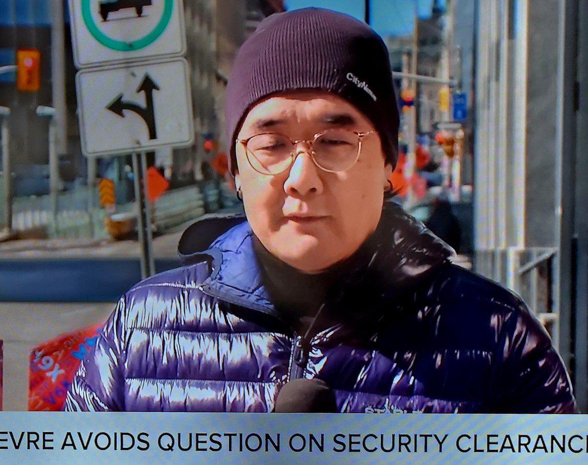 ChrisSky4Mayor's tweet image. No surprise @CityNewsTO continues to bang the security clearance drum even though we all know why @PierrePoilievre has decided not to be gagged because of it. Other gotcha is about $$ donated, no comment about Carney China ties. #BringItHome #Pierre4PM #MSMFail