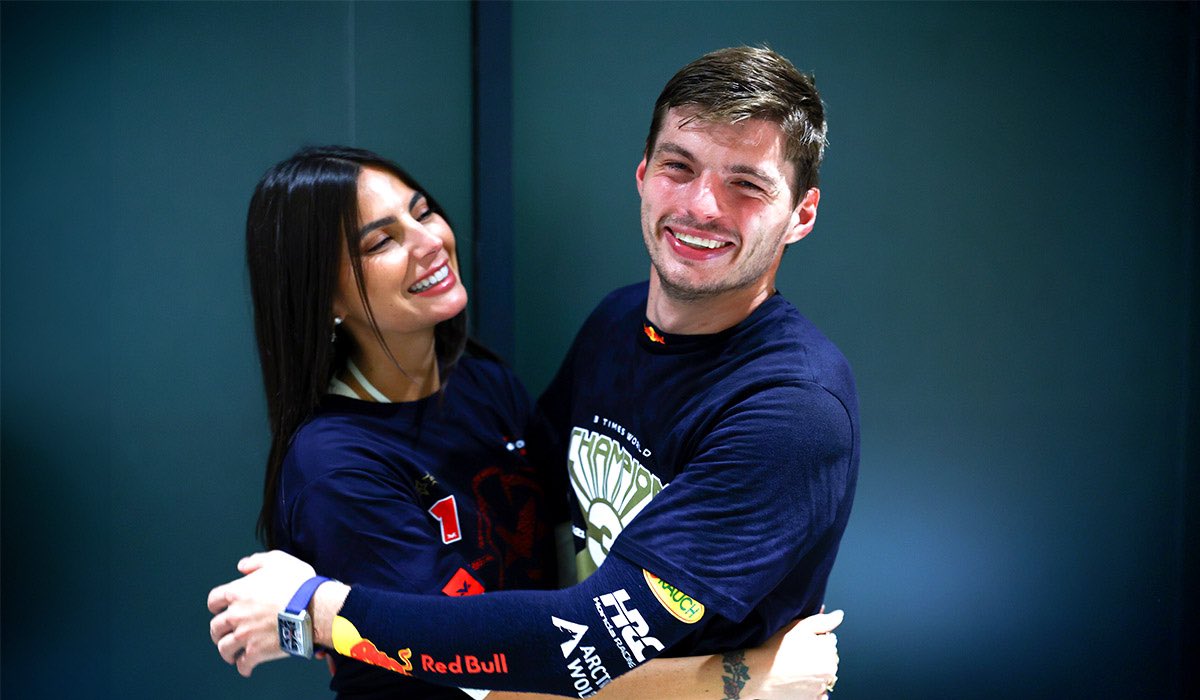 formulafakers's tweet photo. 🚨 | Kelly Piquet confirms she will split time with new baby to co-parent Max Verstappen. https://t.co/inlfVlEB9k