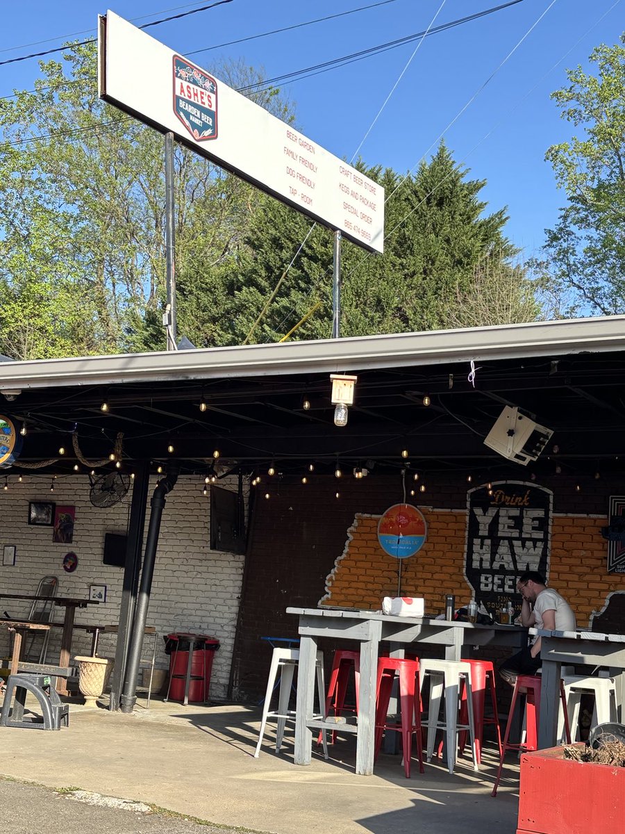 ScottEmrich's tweet photo. Great weather in the scruffy city… enjoying late 90s alternative in the kid and dog friendly beer garden (not sure how much they are enjoying Radiohead and Rage against the Machine tho) https://t.co/L1bavJKz9u