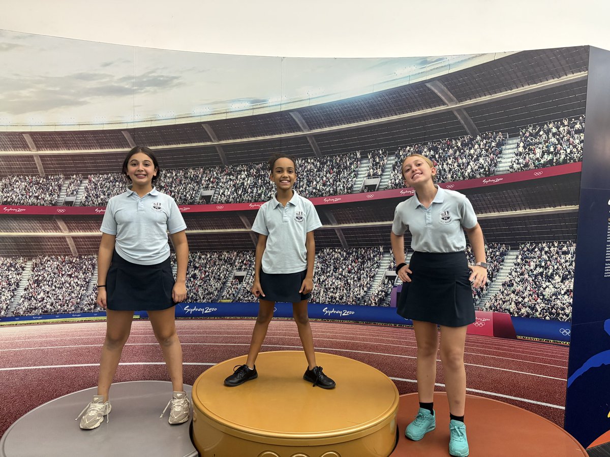 mosmanpublic's tweet photo. We love sports! #bus2 #mosmanpublic #canberracamp2025 https://t.co/ScNcWj71Fz