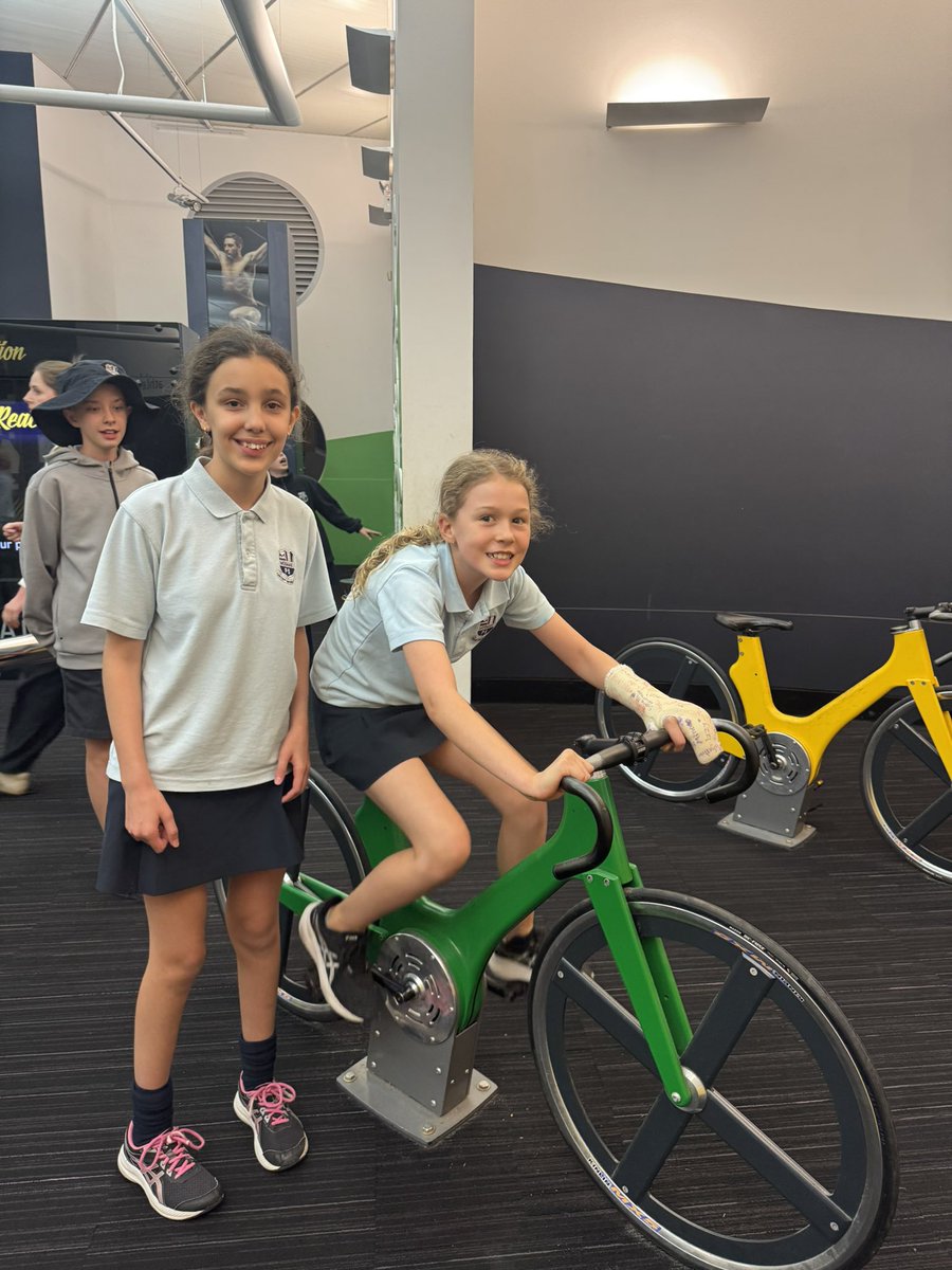 mosmanpublic's tweet photo. We love sports! #bus2 #mosmanpublic #canberracamp2025 https://t.co/ScNcWj71Fz