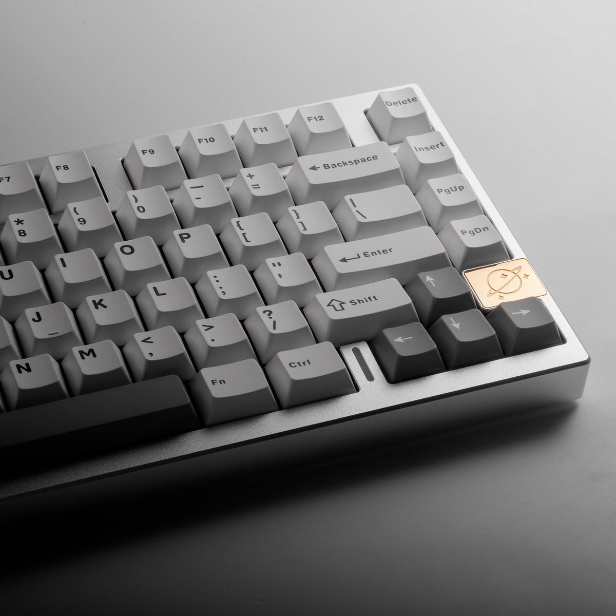 arctips's tweet photo. As if adopting #Dvorak wasn't enough madness... I'm diving deeper with #KMonad and #HomeRowMods. Building an ergo layout from the ground up - one tap-hold at a time! https://t.co/MPcwfFWgd7