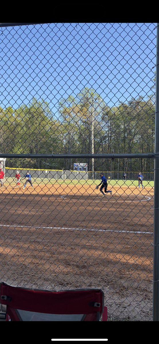 Andrew Hoyt tweet media