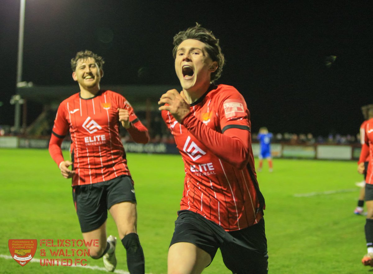 So, goals from Charlie Warren and Cameron Forde-Brown saw the Seasiders hold a two goal lead going into the final few minutes of the game. Late goals, including a dramatic injury time equaliser from the goalkeeper made it 2-2. Felixstowe score all four penalties, Harry Wright
