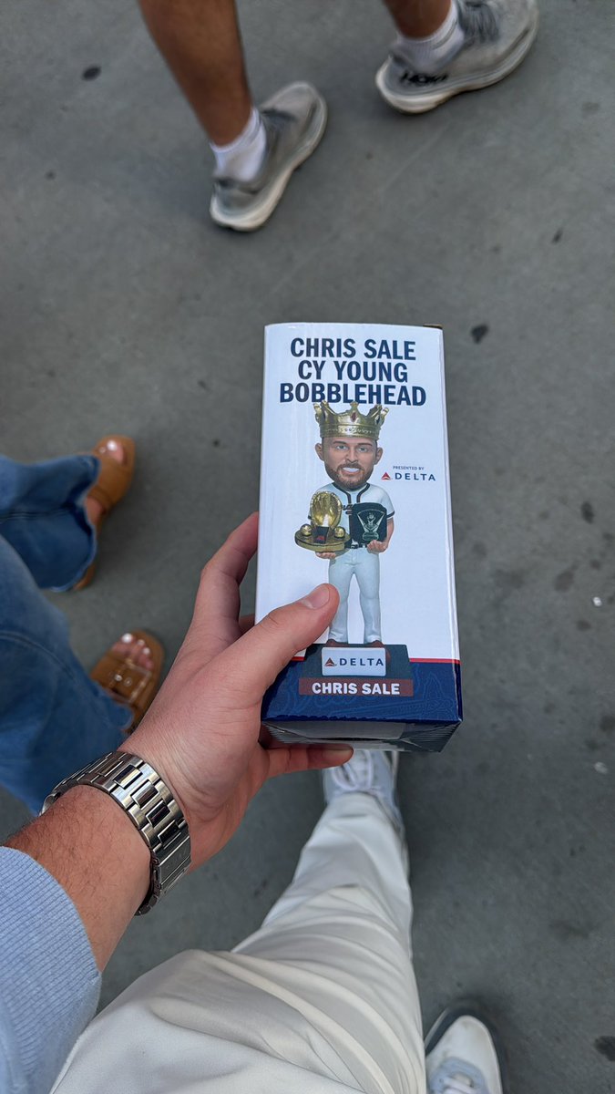 rob_mcintyre_'s tweet image. Doing things you can’t afford in places you can’t pronounce #foursixthree